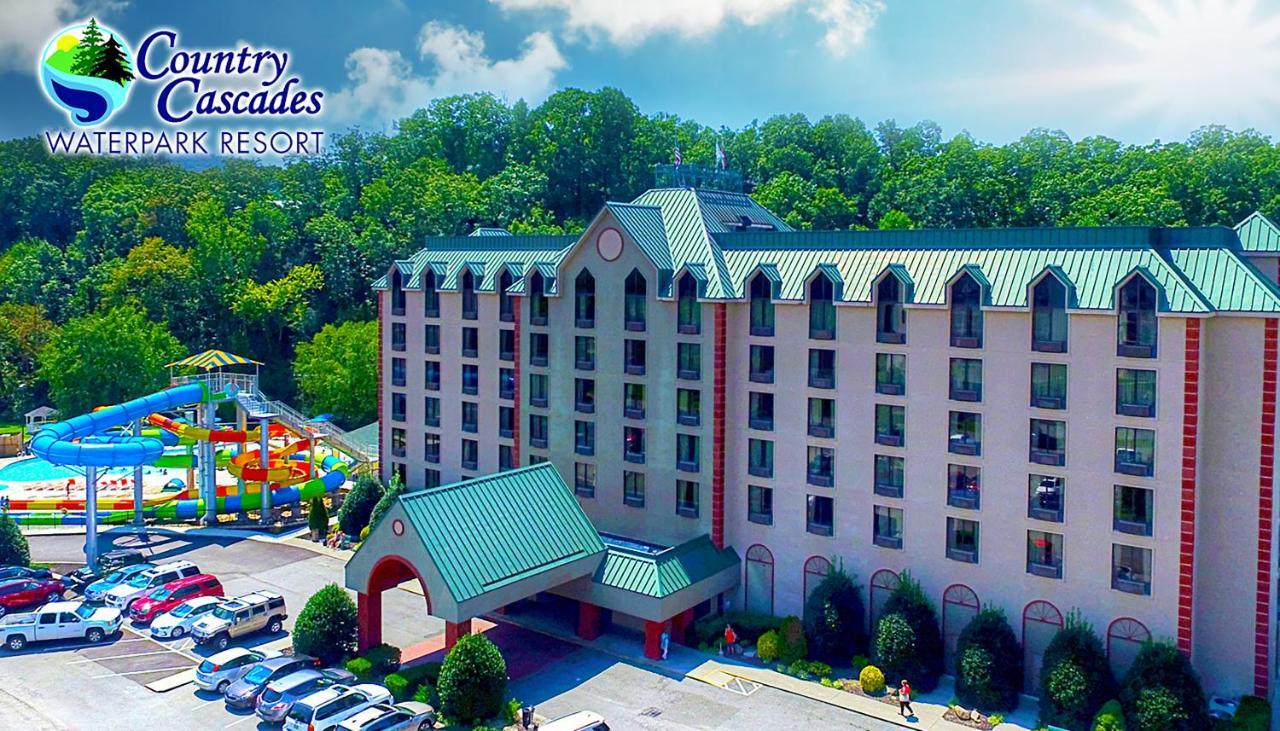 Country Cascades Waterpark Resort Pigeon Forge Exterior photo